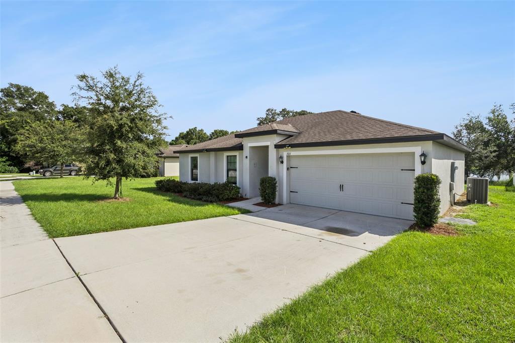 1601 ORNE STREET, MASCOTTE, FL — photo 4 of 30