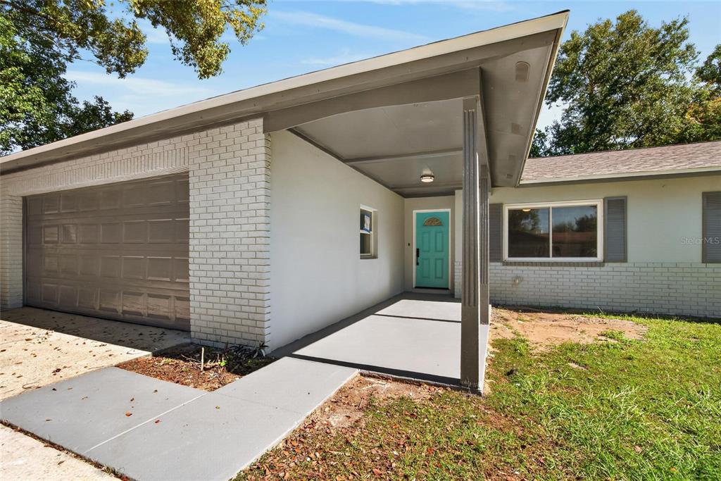 605 HILLPOINT WAY, BRANDON, FL — photo 5 of 79