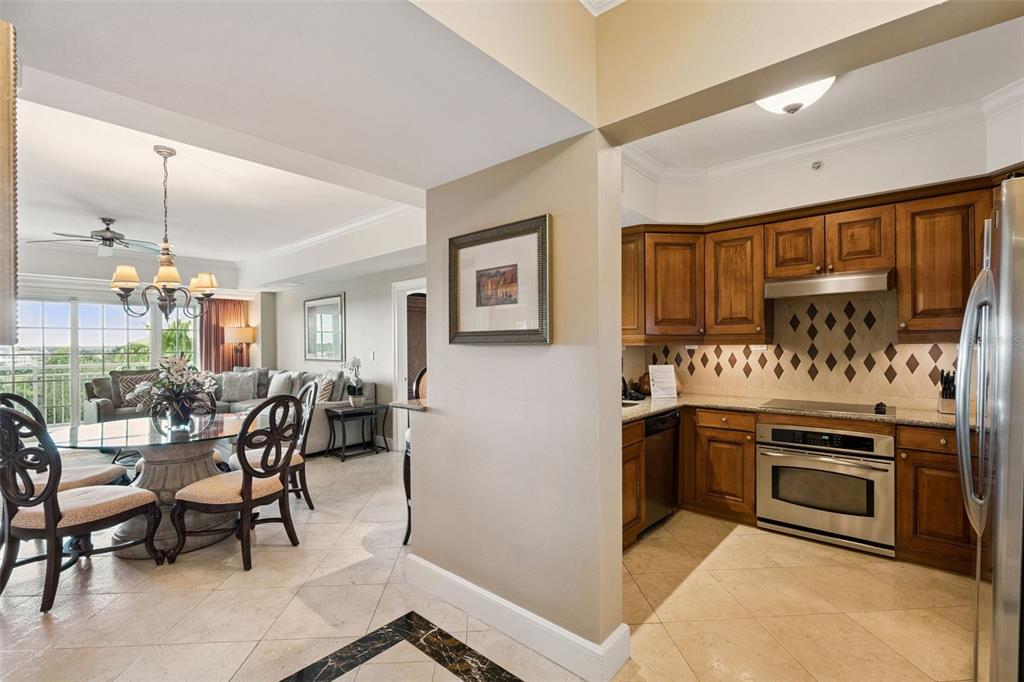 7593 GATHERING DRIVE UNIT 311, KISSIMMEE, FL — photo 5 of 23