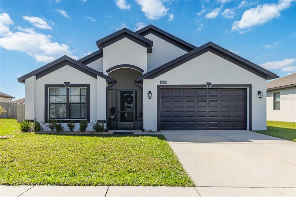 559 SIESTA KEY AVENUE