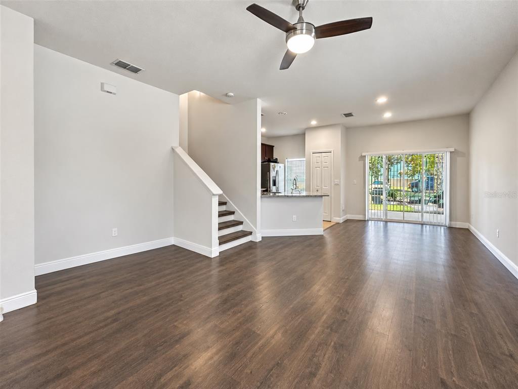 2048 SCHULLER WAY, CASSELBERRY, FL — photo 2 of 7
