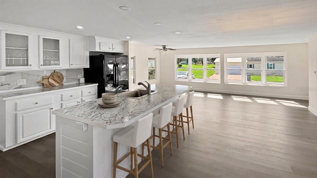 14790 RIALTO AVENUE, BROOKSVILLE, FL — photo 5 of 10