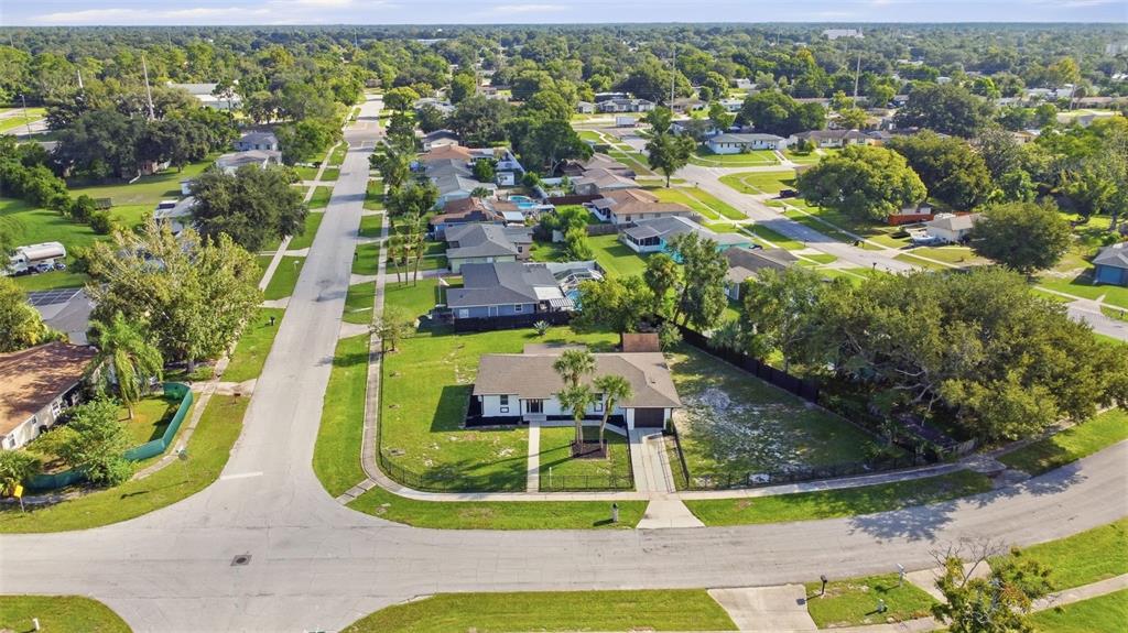 2602 DELAWARE ROAD, DELTONA, FL — photo 2 of 46