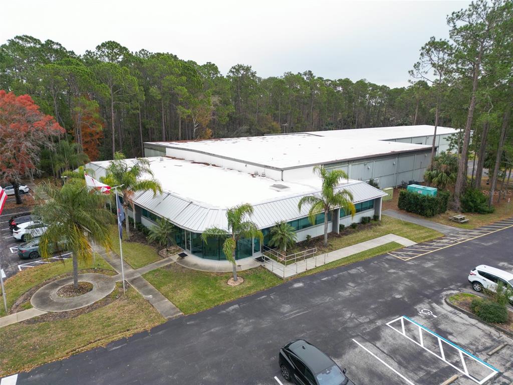 14 COMMERCE BOULEVARD