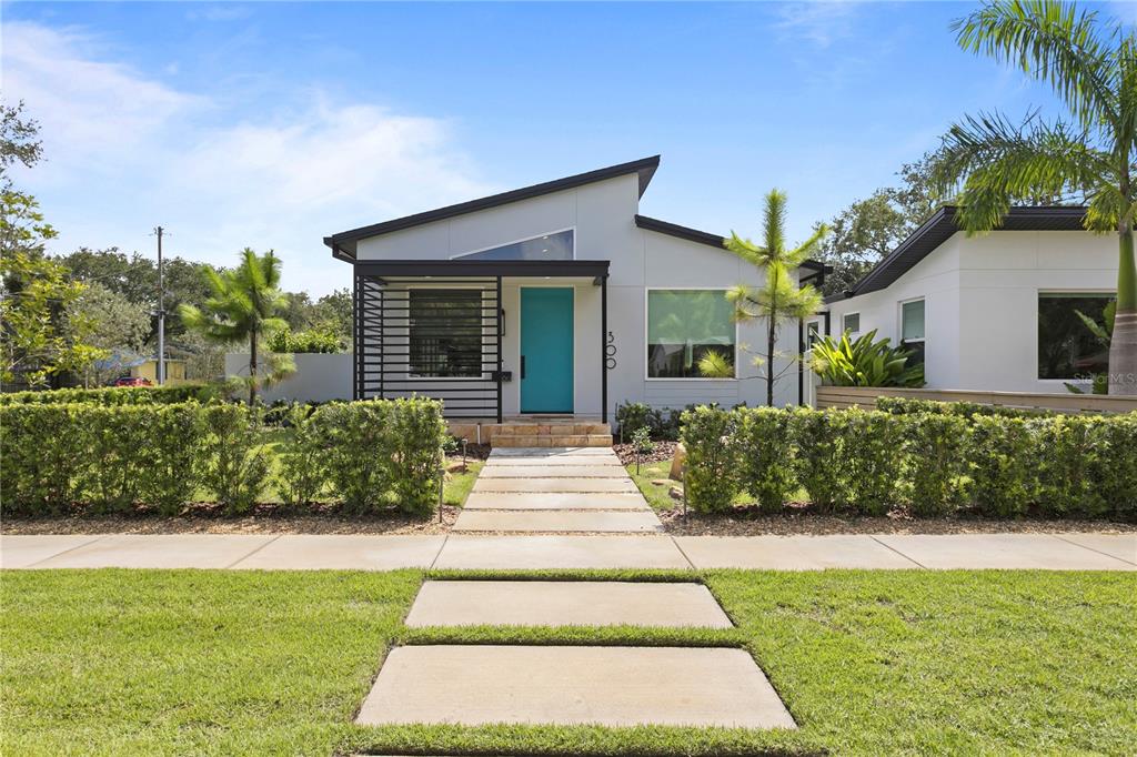 300 43RD AVENUE N, ST PETERSBURG, FL — photo 4 of 30