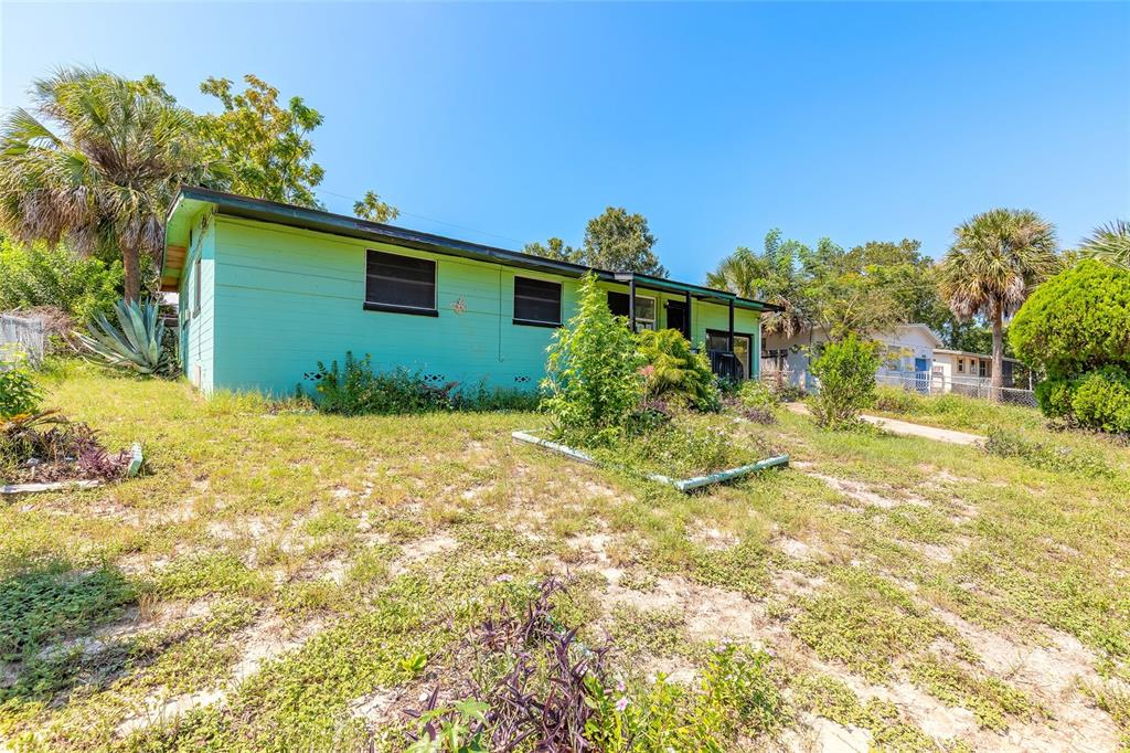 1026 IMPERIAL DRIVE