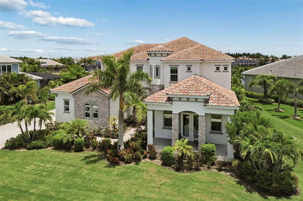 823 MANNS HARBOR DRIVE