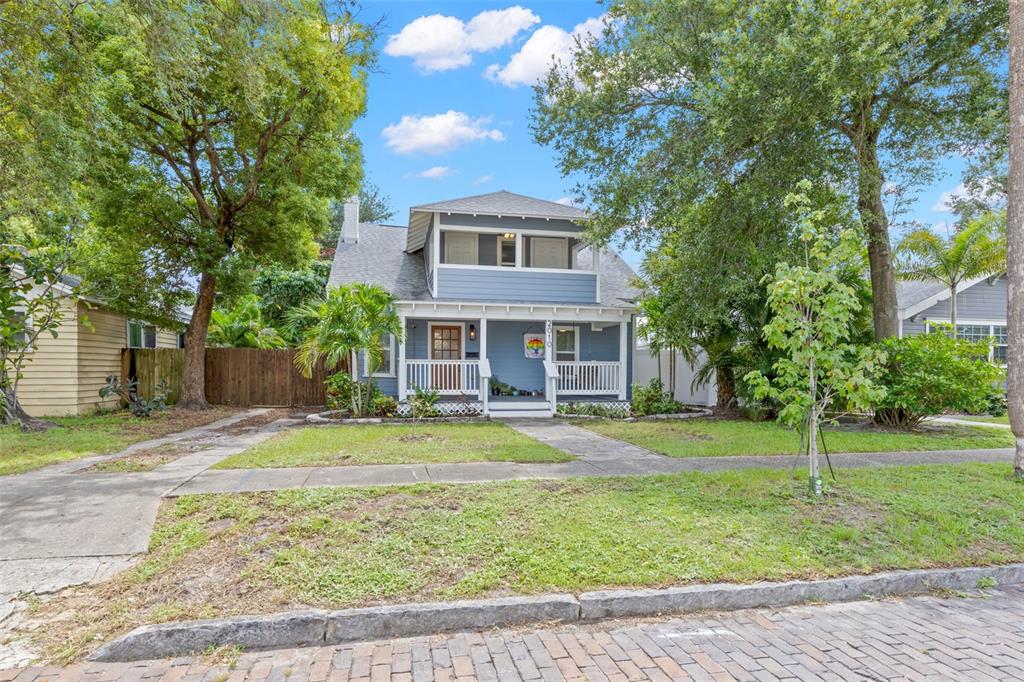 2010 DARTMOUTH AVENUE N, ST PETERSBURG, FL — photo 2 of 30