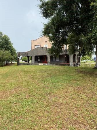375 W BAY AVENUE, EAGLE LAKE, FL — photo 5 of 19