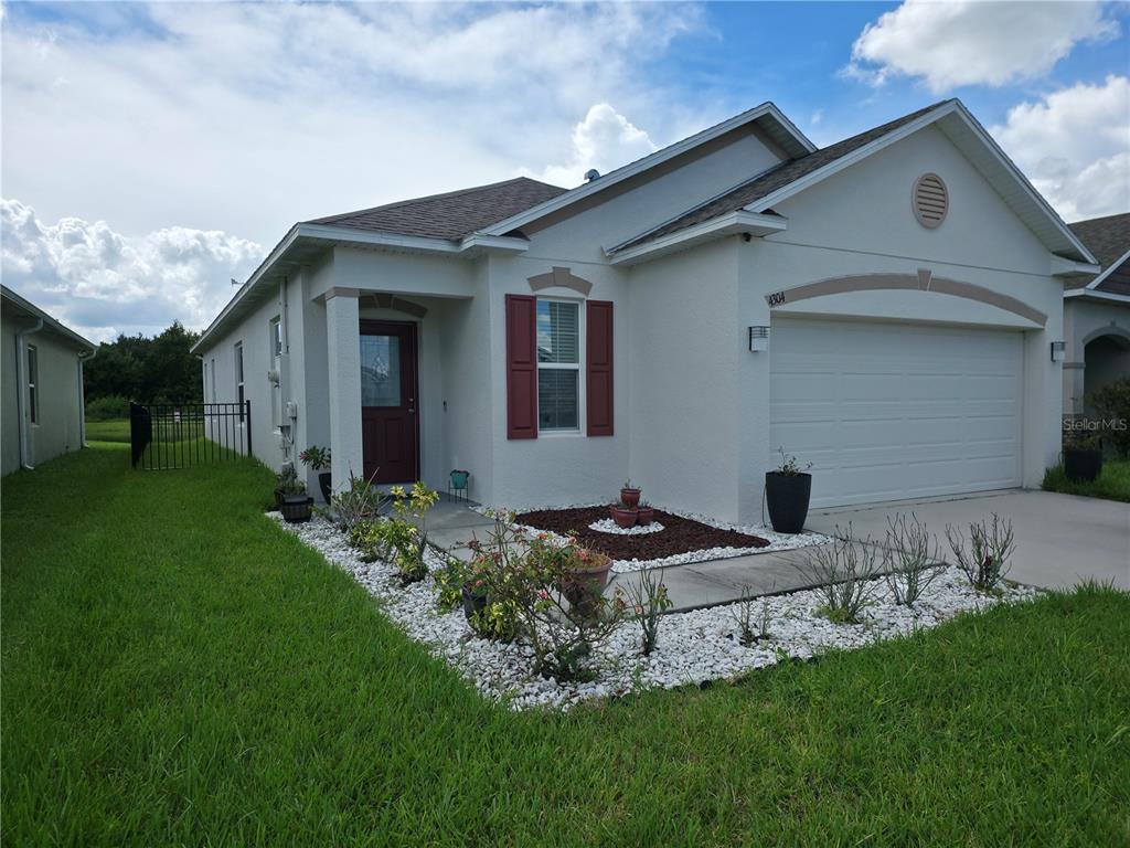 4304 DESERT ROSE AVENUE, KISSIMMEE, FL — photo 2 of 16