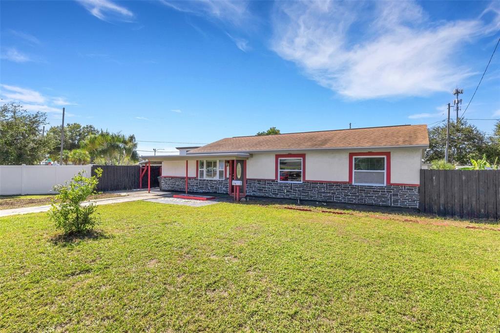 3012 YALE STREET N, ST PETERSBURG, FL — photo 2 of 41