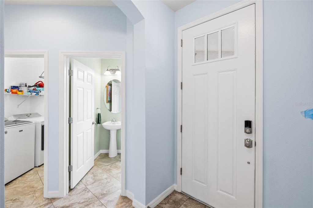 8519 ARABELLA LANE, SEMINOLE, FL — photo 5 of 30