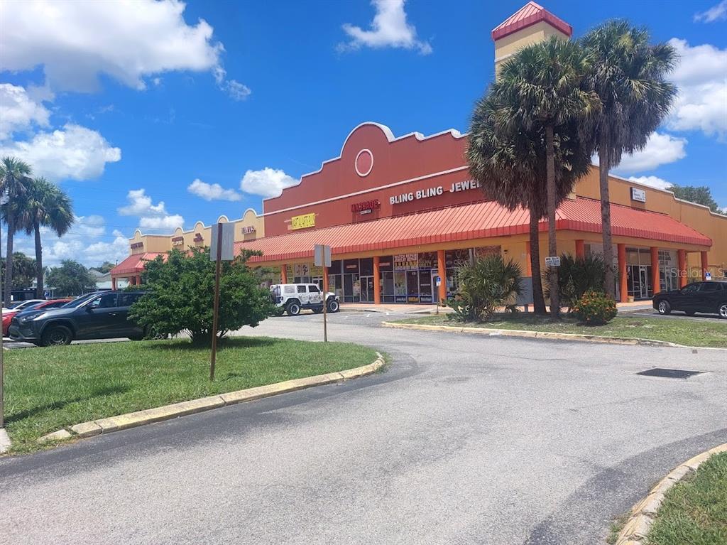 4137 W VINE STREET UNIT 105