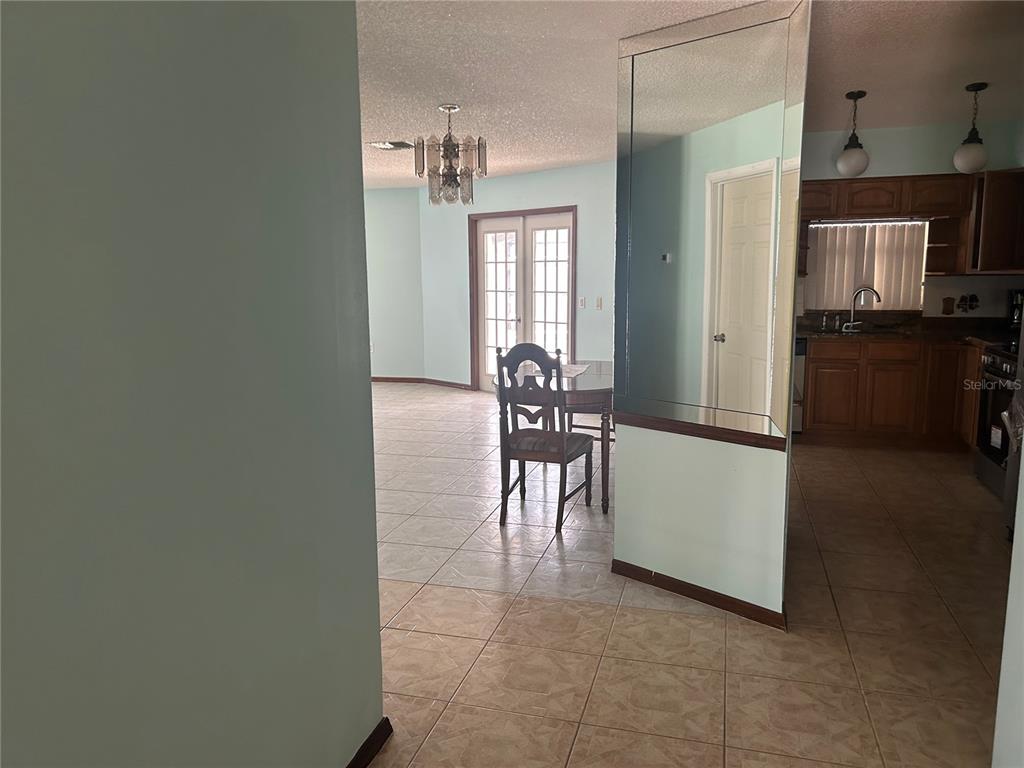 4163 RAMONA DRIVE, SPRING HILL, FL — photo 2 of 8
