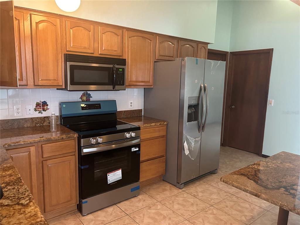 4163 RAMONA DRIVE, SPRING HILL, FL — photo 4 of 8