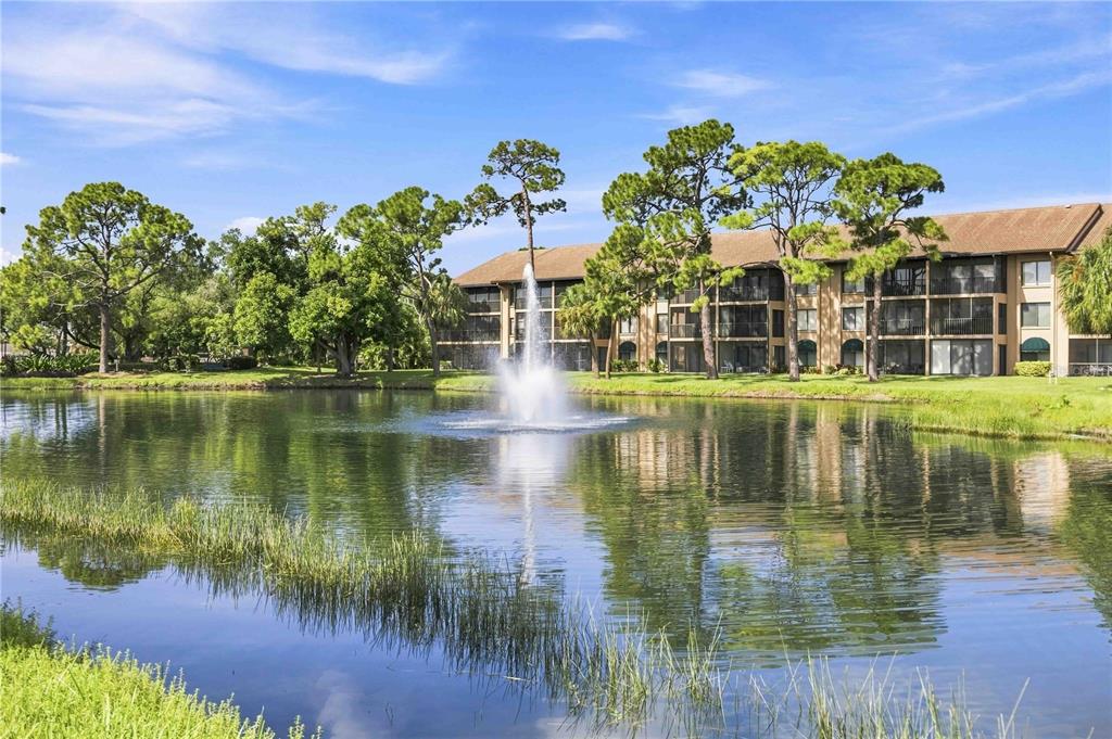 5726 ASHTON LAKE DRIVE UNIT 11