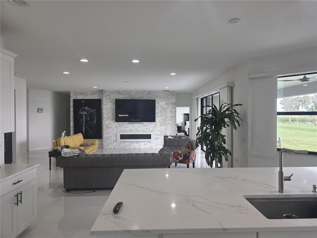 531 SANCTUARY BOULEVARD, WINTER HAVEN, FL — photo 4 of 22