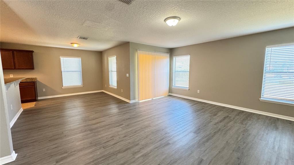 2148 ONTARIO WAY, LAKELAND, FL — photo 3 of 45