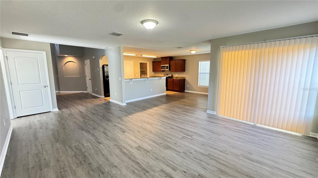 2148 ONTARIO WAY, LAKELAND, FL — photo 4 of 45