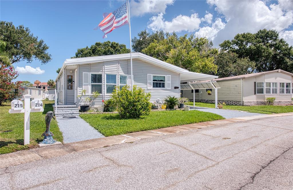 214 DOLPHIN DRIVE N