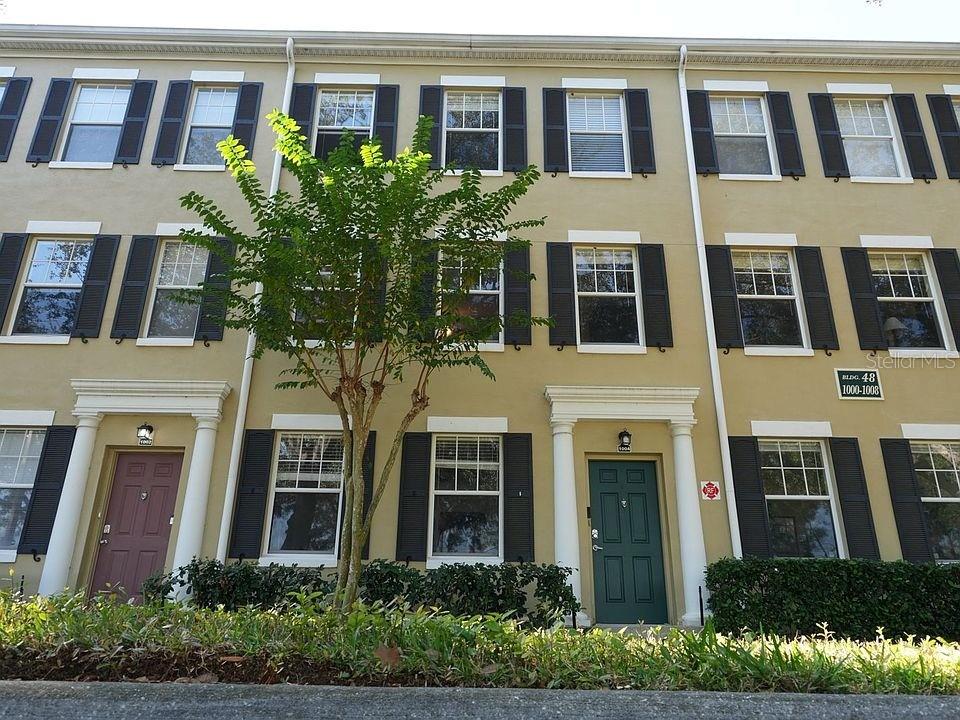 1004 WATERSIDE DRIVE UNIT 1004