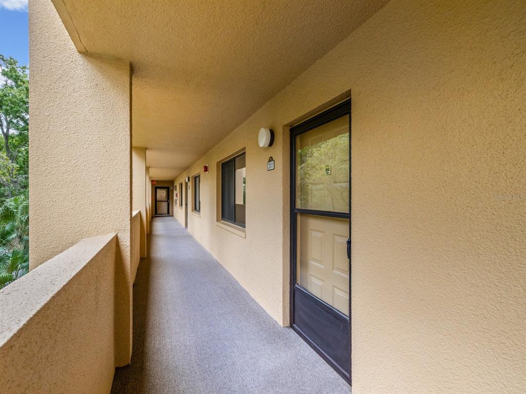 3076 EASTLAND BOULEVARD UNIT 203, CLEARWATER, FL — photo 3 of 30