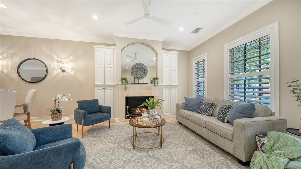 1513 OAK STREET UNIT 18, SARASOTA, FL — photo 4 of 30