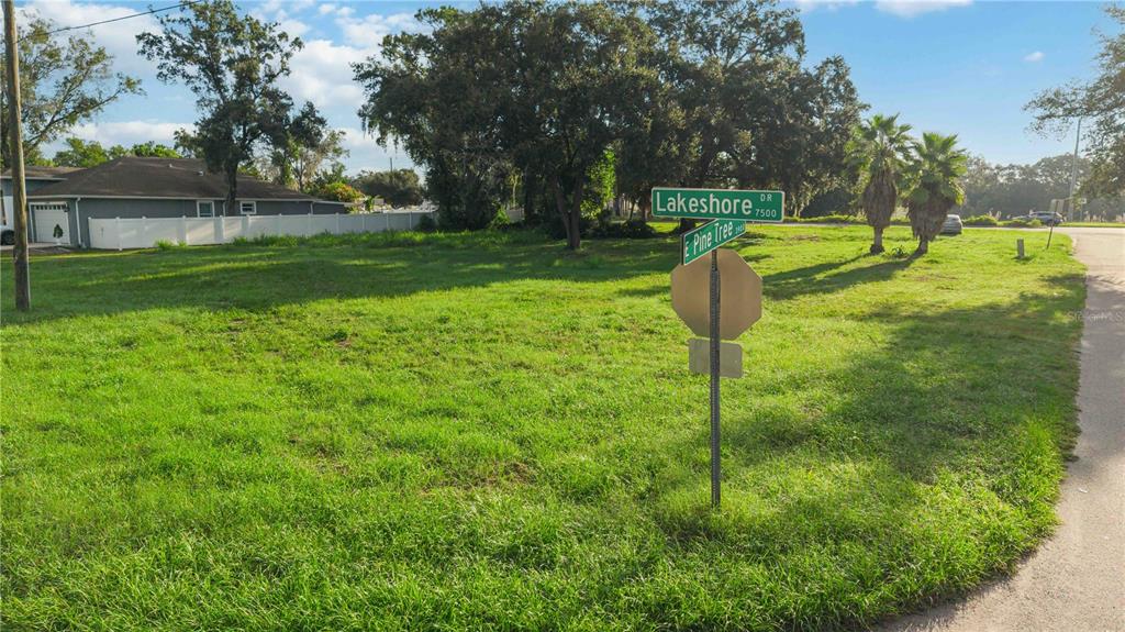 7520 N 40TH STREET, TAMPA, FL — photo 3 of 7