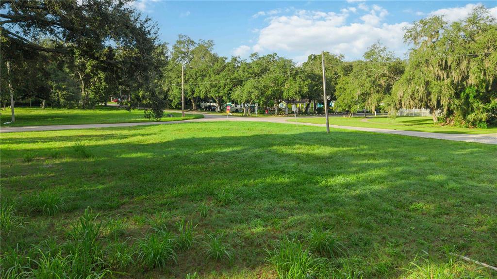 7520 N 40TH STREET, TAMPA, FL — photo 4 of 7