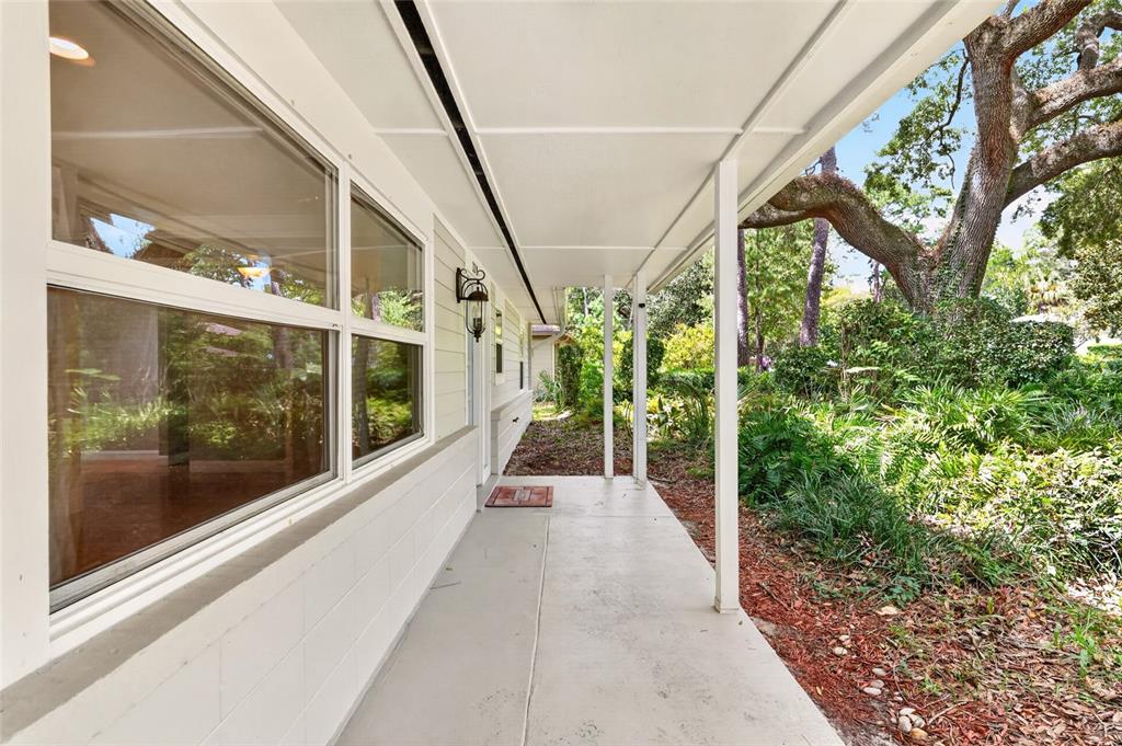 2219 NW 17TH AVENUE, GAINESVILLE, FL — photo 4 of 30