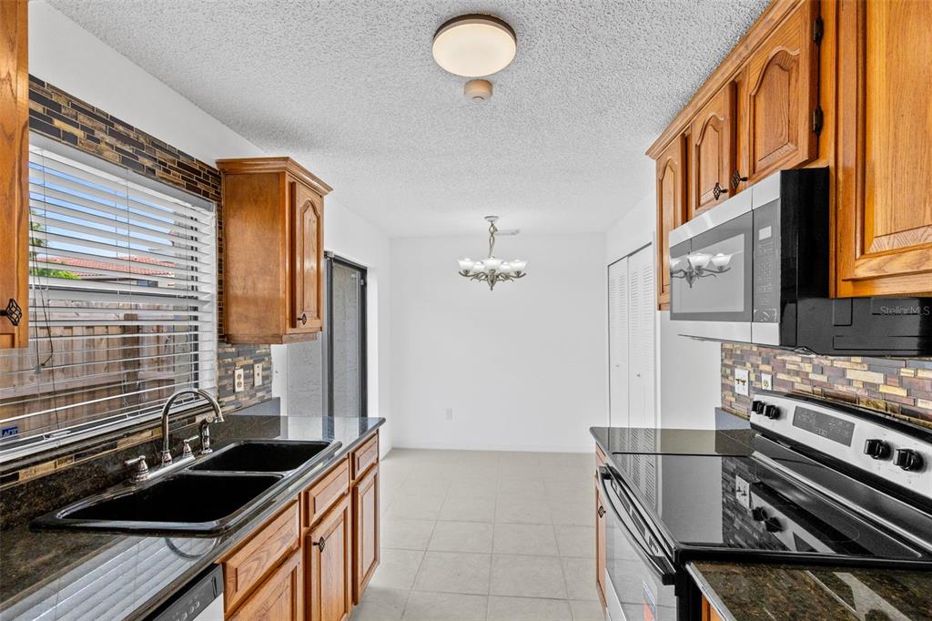 6267 WHISPERING WAY UNIT 119, ORLANDO, FL — photo 2 of 28