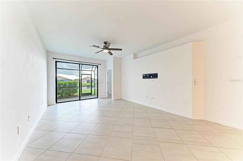 5314 WHITE SAND COVE, BRADENTON, FL — photo 2 of 30