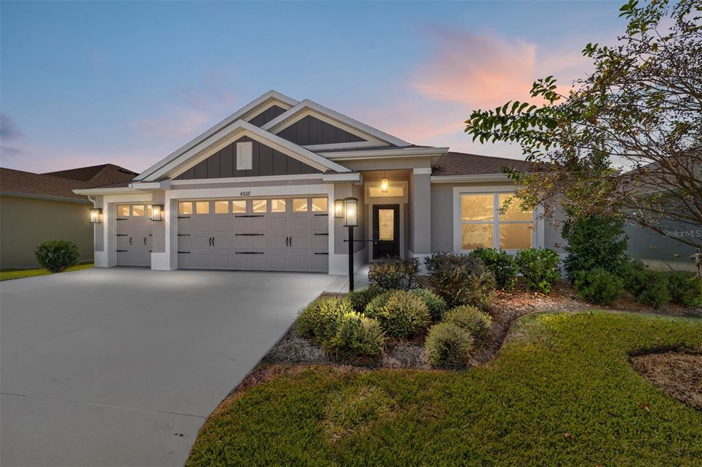 4528 HAYWARD PATH