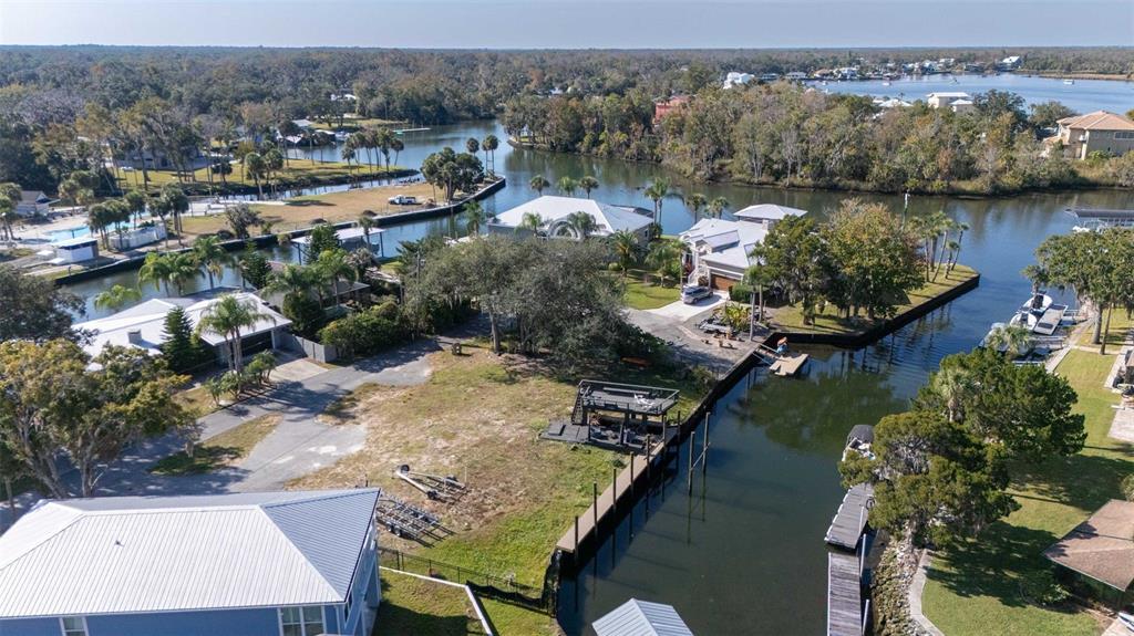 1924 SE 3RD COURT, CRYSTAL RIVER, FL — photo 4 of 23