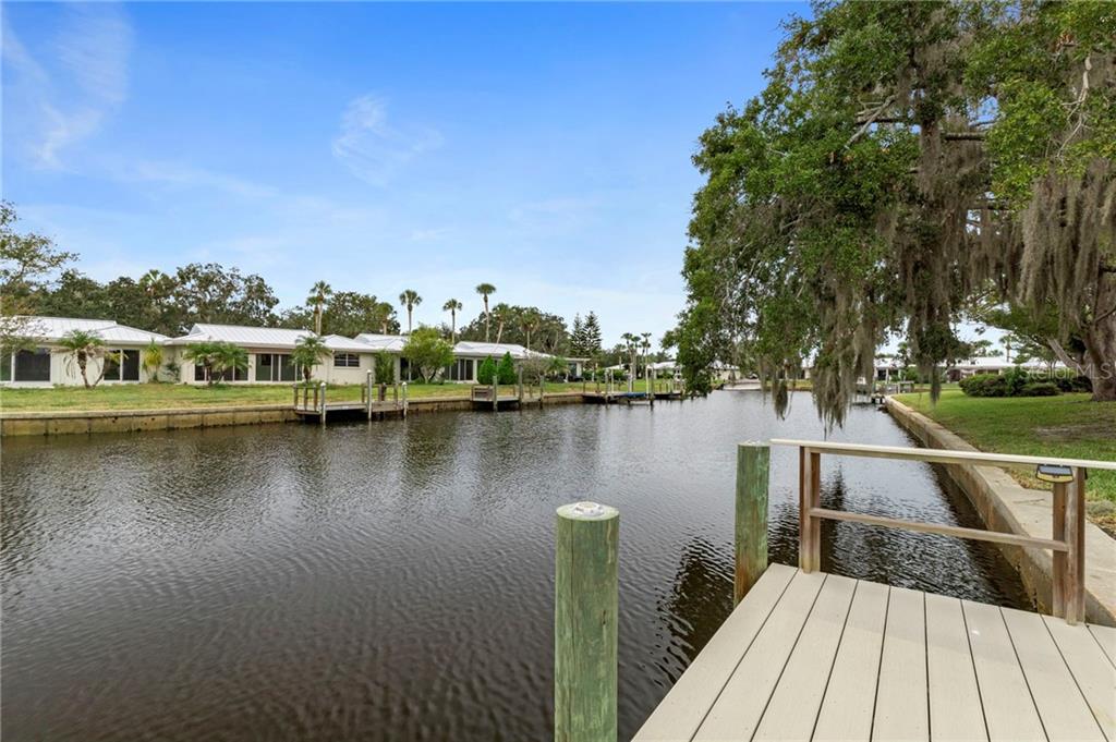 11269 W Bayshore DRIVE, CRYSTAL RIVER, FL — photo 4 of 30