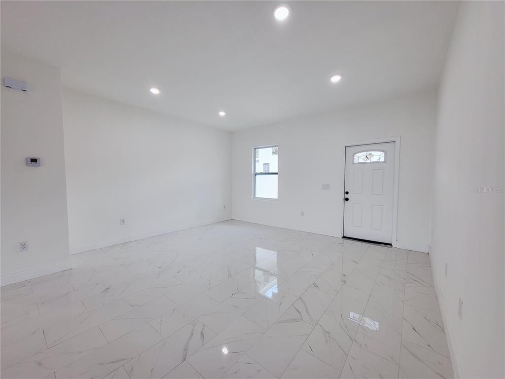 1098 HAMMACHER AVENUE SW, PALM BAY, FL — photo 5 of 15
