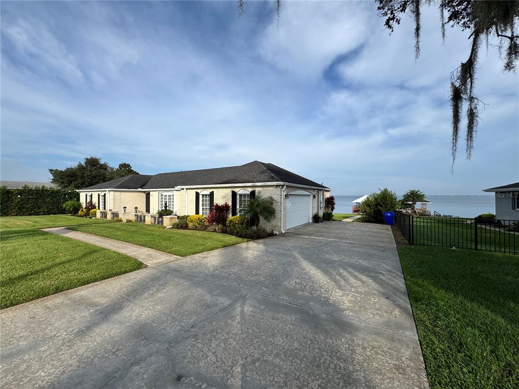 275 CATFISH CREEK ROAD, LAKE PLACID, FL — photo 5 of 30