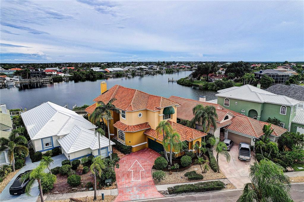 852 SYMPHONY ISLES BOULEVARD