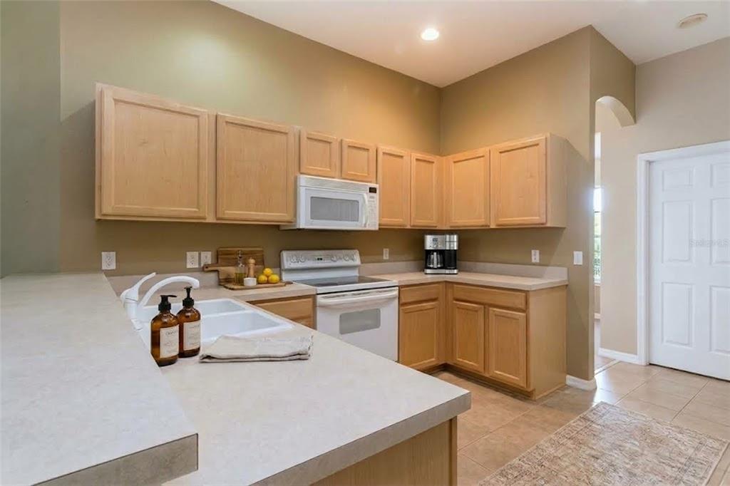 2336 RYE GRASS LANE, OVIEDO, FL — photo 4 of 20
