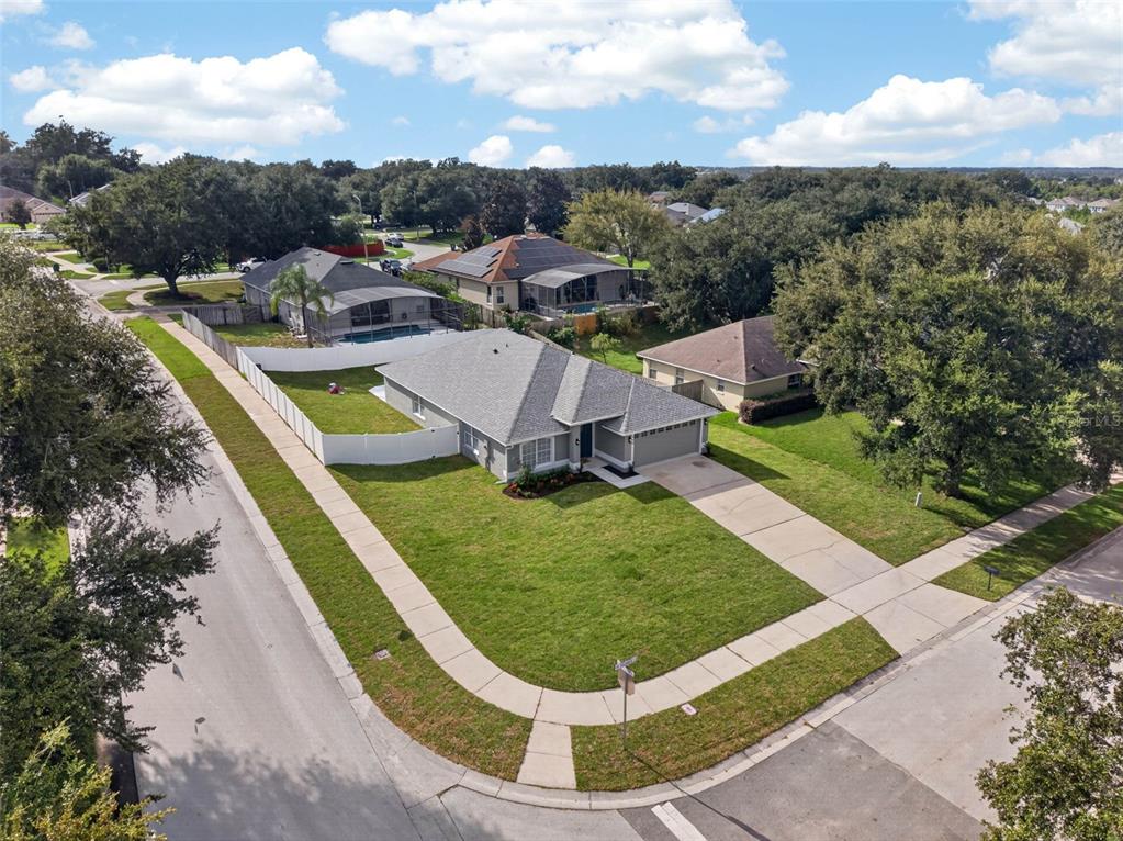 990 STATIONSIDE DRIVE, OAKLAND, FL — photo 2 of 30