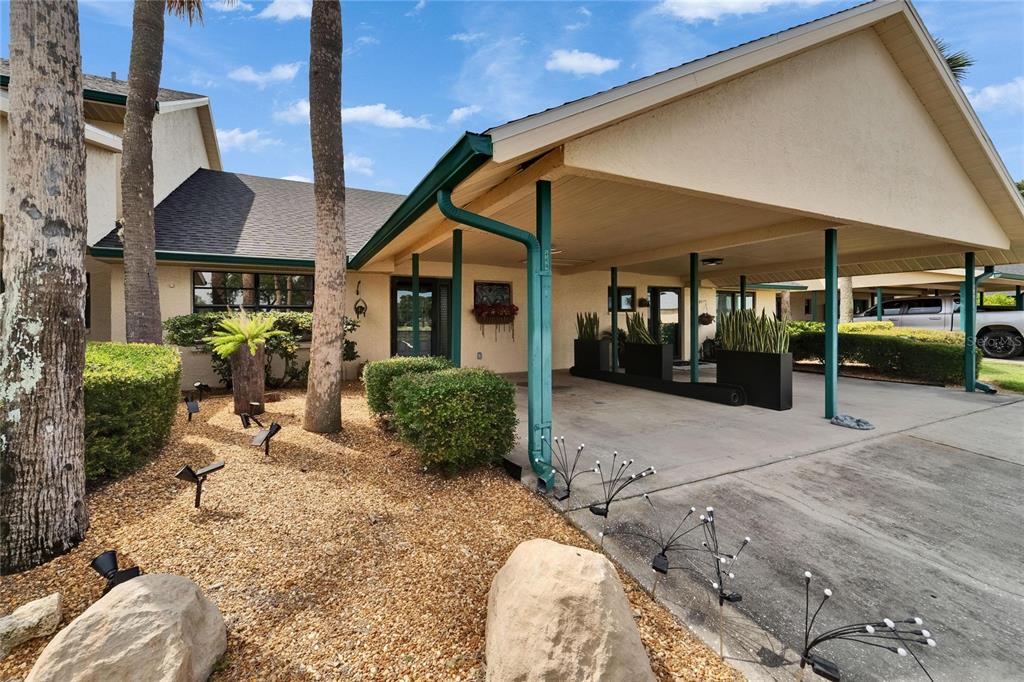 644 YARDARM DRIVE UNIT 22
