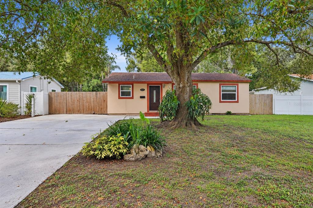 5124 19TH STREET N, ST PETERSBURG, FL — photo 2 of 25