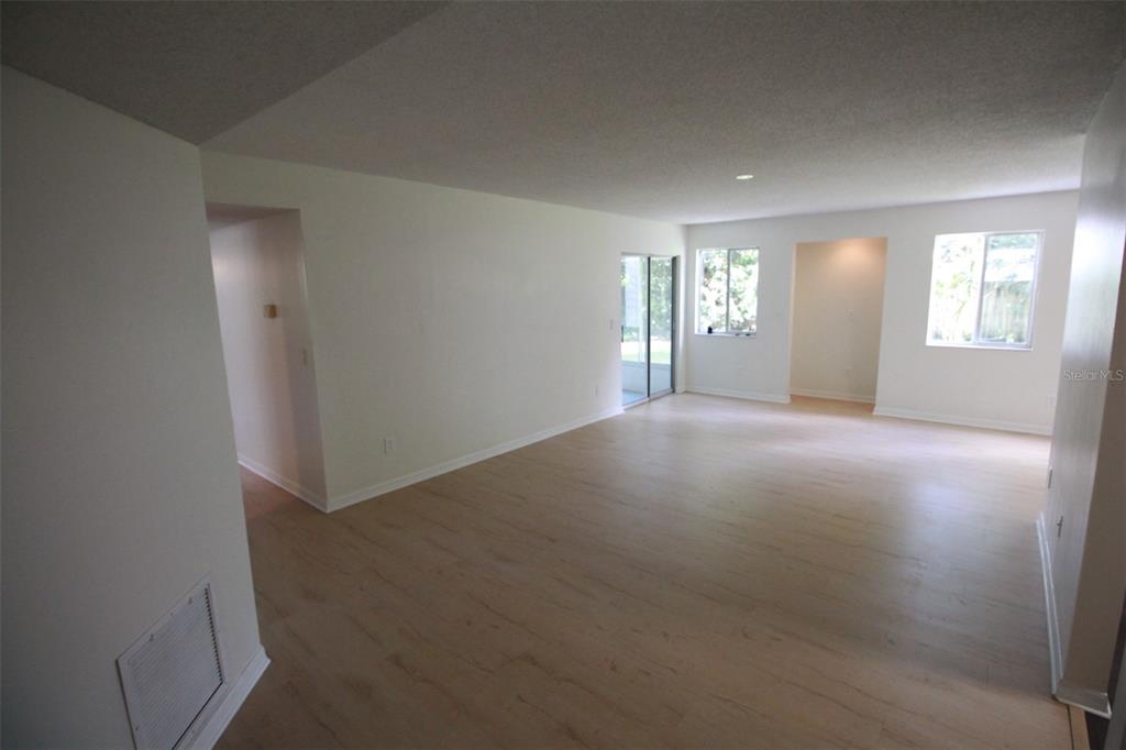 5301 WHITE CLIFF LANE UNIT 1002, ORLANDO, FL — photo 4 of 23
