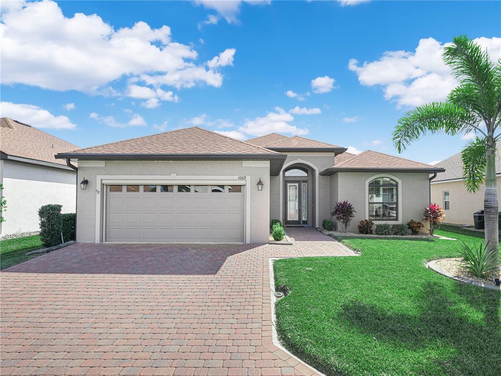 1069 SAWGRASS DRIVE