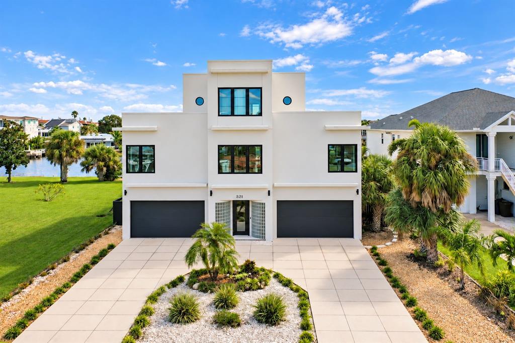 521 BAYWOOD DRIVE S, DUNEDIN, FL — photo 2 of 90