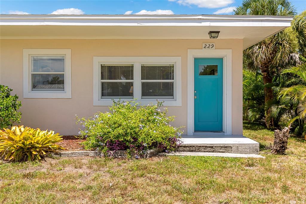 229 SHORE ROAD, NOKOMIS, FL — photo 3 of 28