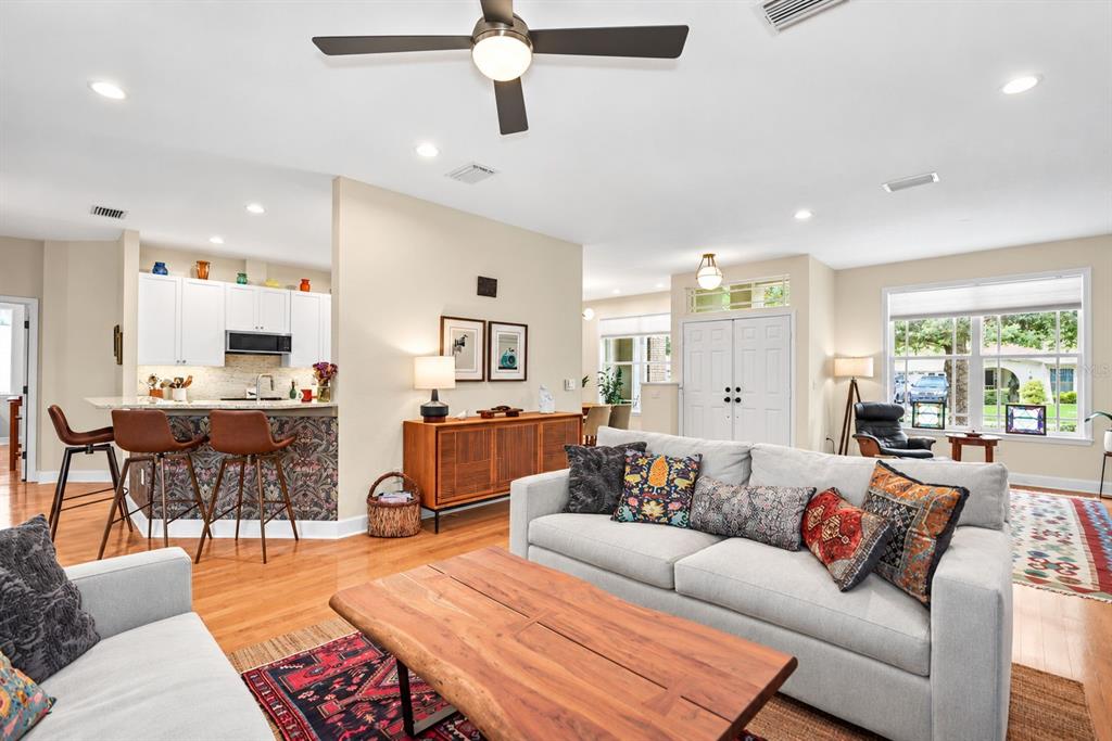 2013 MACARTHUR COURT, DUNEDIN, FL — photo 2 of 30