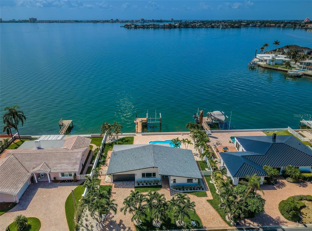 416 55TH AVENUE, ST PETE BEACH, FL — photo 3 of 30