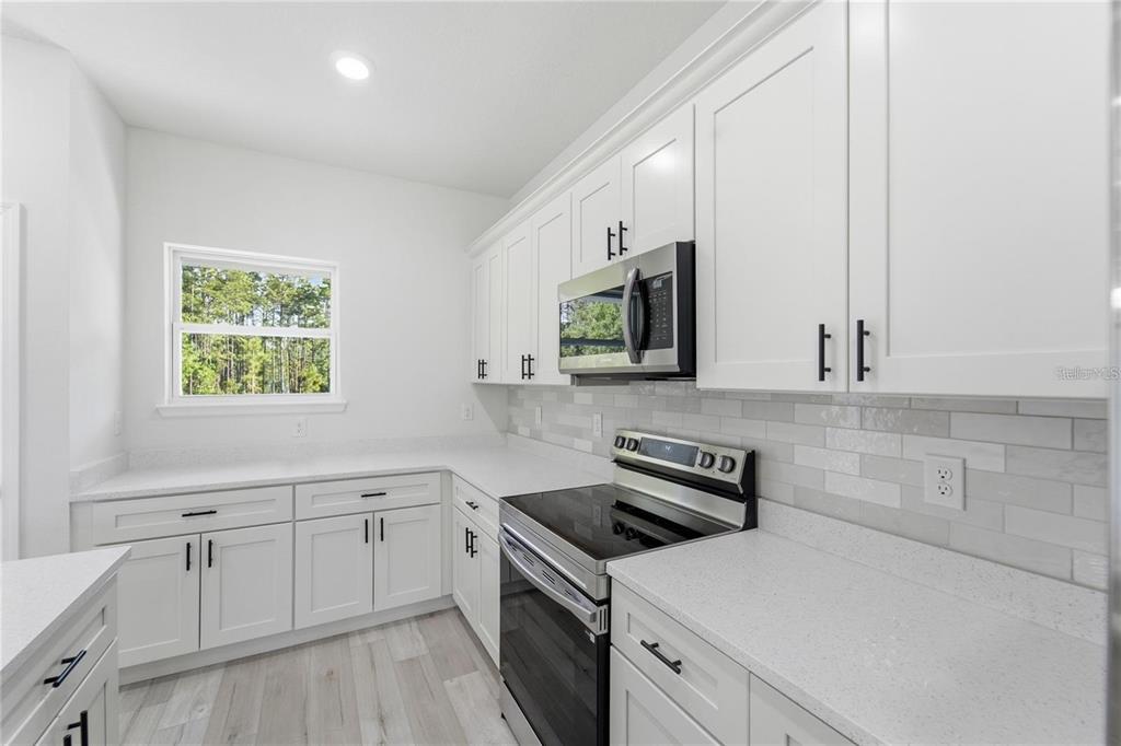 15090 SW 28TH AVENUE ROAD, OCALA, FL — photo 4 of 30