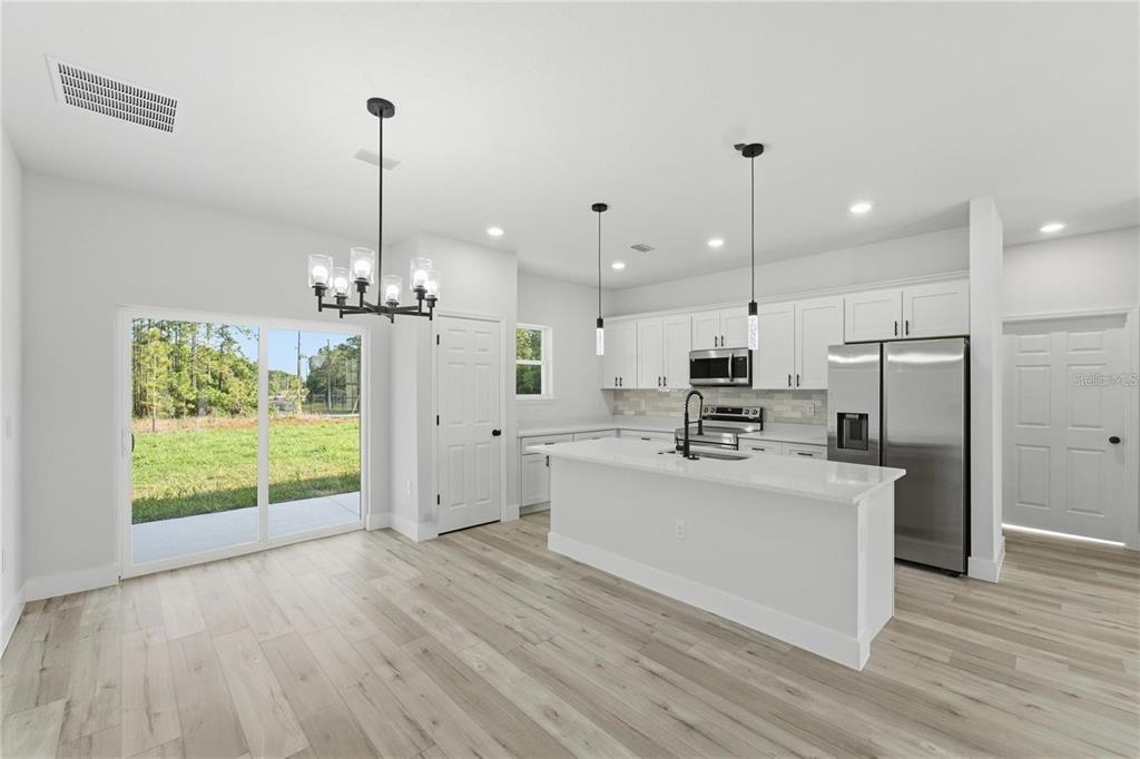 15090 SW 28TH AVENUE ROAD, OCALA, FL — photo 5 of 30
